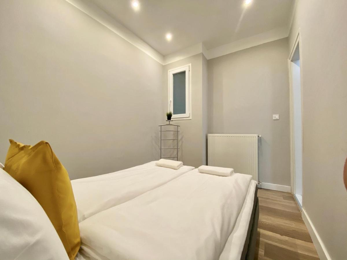 Standard Apartment By Hi5 - 2 Bedroom Suite In The Center Budapest Exterior photo